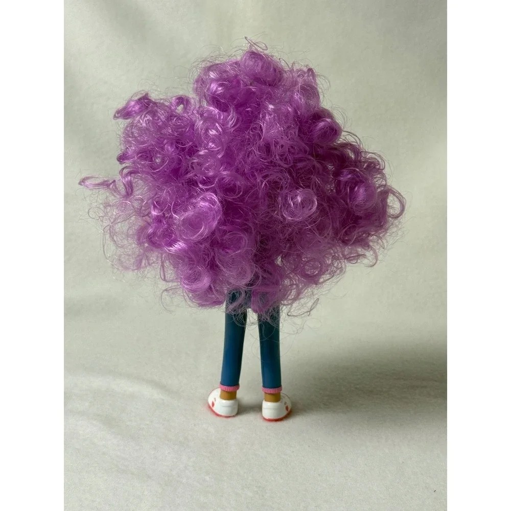 Gabby's Dollhouse Gabby Girl Doll 8 inch Curly Purple Hair Rainbow 20302BDM